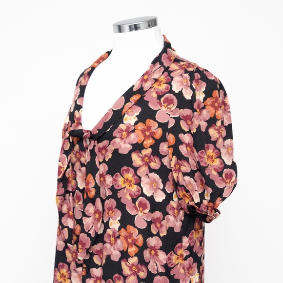 Reformation - Joelle Floral Tie Neck Button-Up Top - Picture 8 of 10